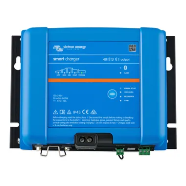 Nabíjačka Victron Energy Smart IP43 Charger 48/13 (1)