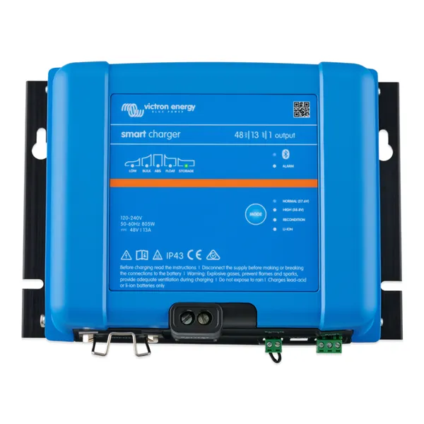 Nabíjačka Victron Energy Smart IP43 Charger 48/13 (1)