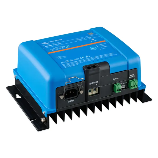 Nabíjačka Victron Energy Smart IP43 Charger 48/13 (1)